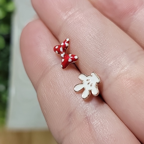 Mickey & Minnie Dainty Stud Earrings - Picture 5 of 7